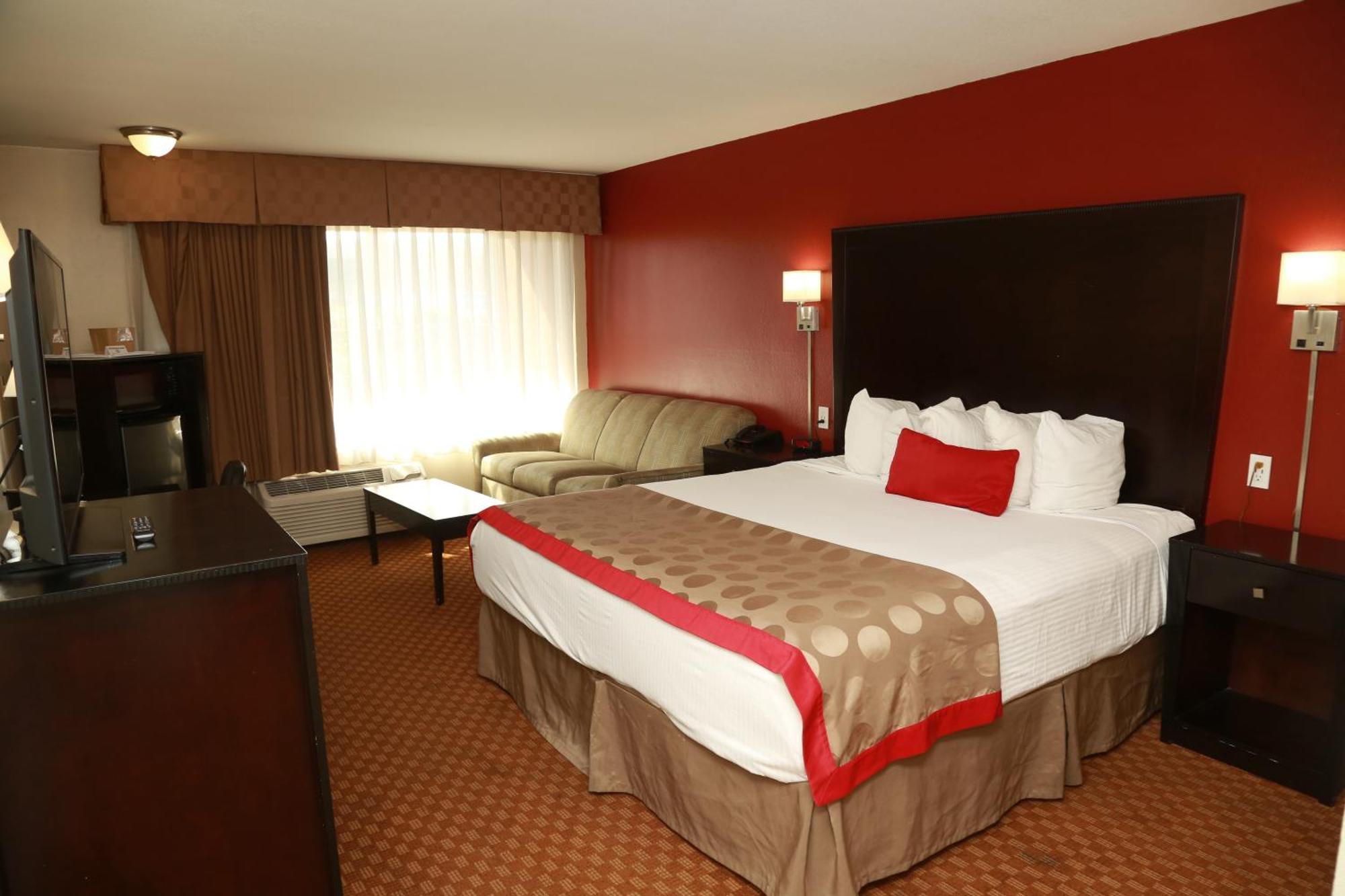 Hotel Ramada By Wyndham Fresno North Exterior foto